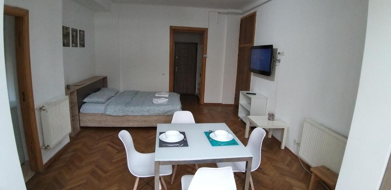 Domum George Enescu Apartamento Bucareste Exterior foto